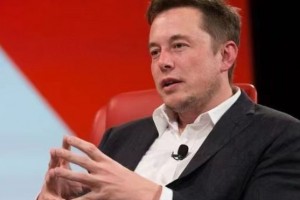 特斯拉市值突破1万亿美元大关 马斯克成为“有史以来最富有的人”